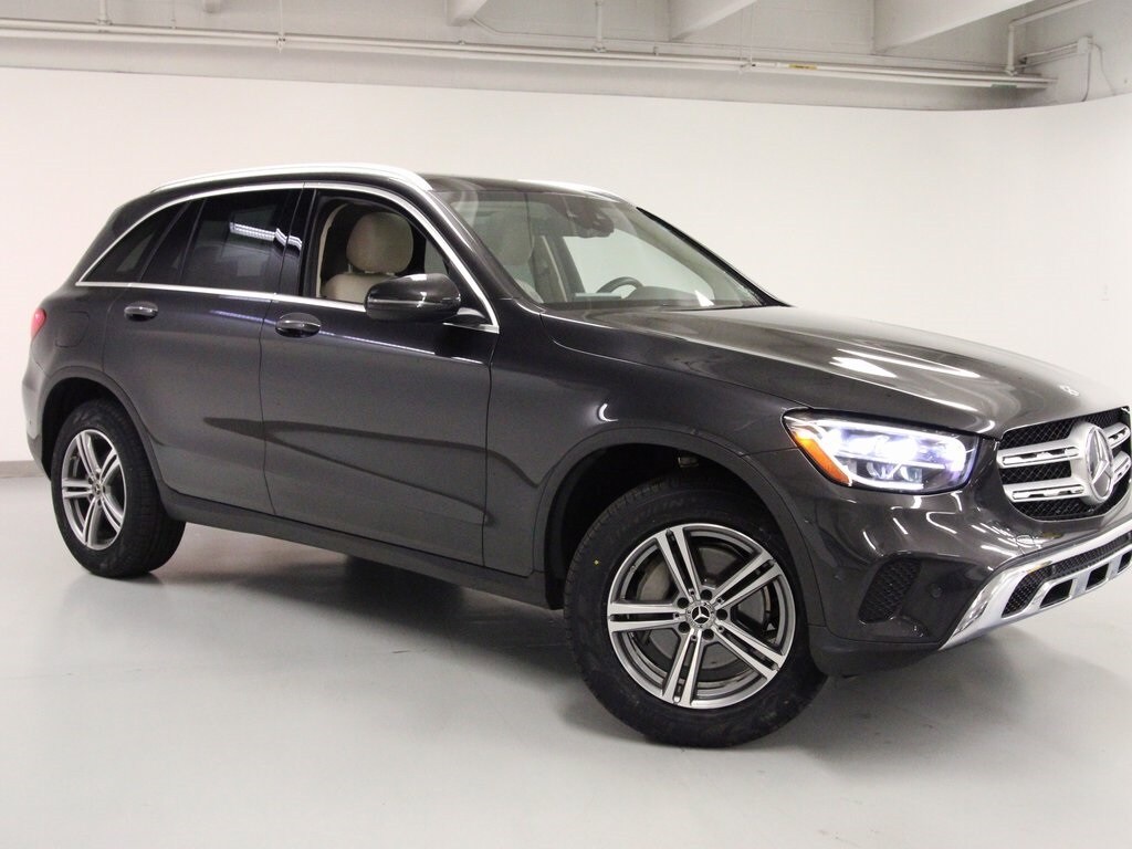 2021 Mercedes Benz GLC 300 photo 4