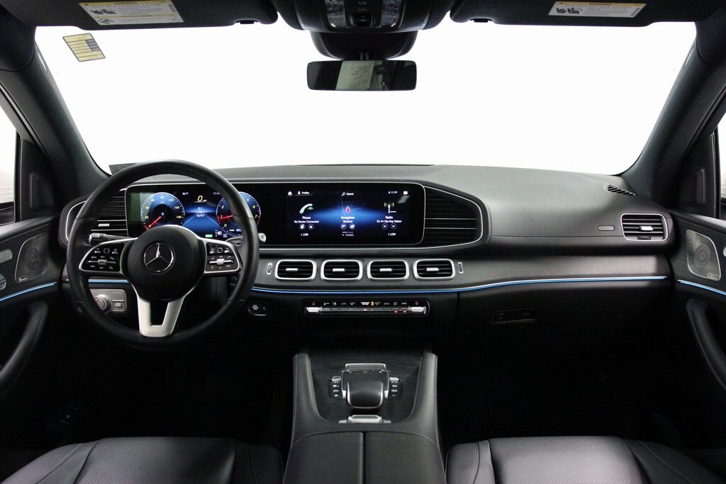 2022 Mercedes Benz GLS 450 4MATIC photo 2