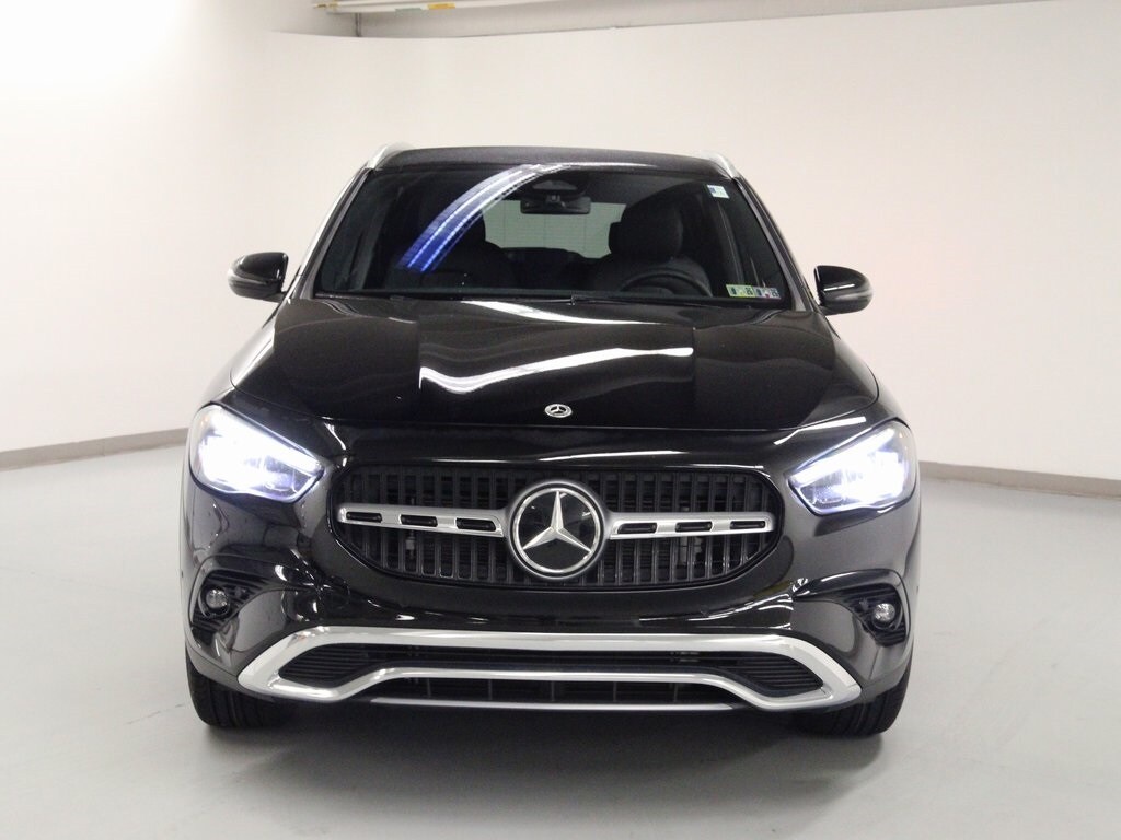 2025 Mercedes Benz GLA 250 4MATIC photo 2