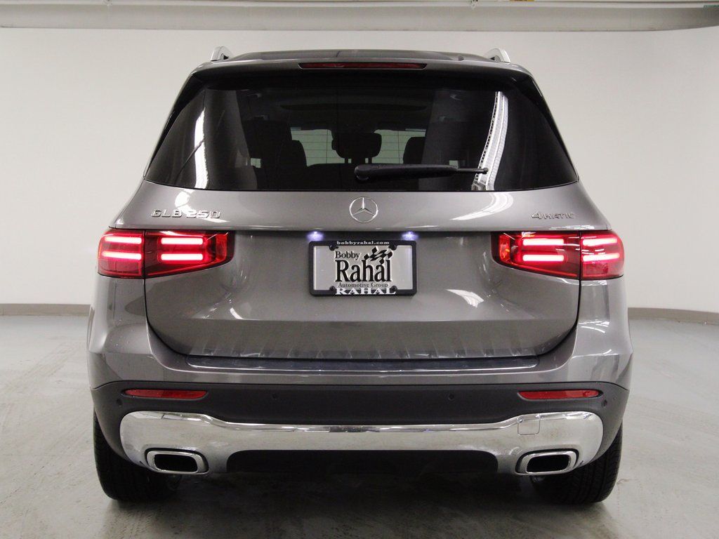 2026 Mercedes-Benz GLB GLB 250 - Photo 5