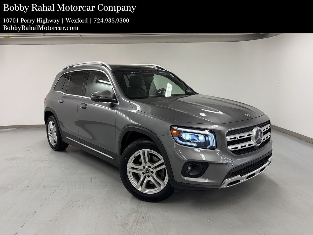 2021 Mercedes-Benz GLB GLB250 4MATIC's photo