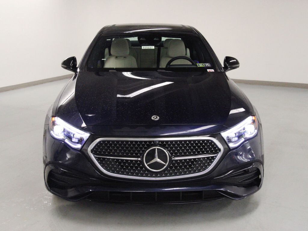 2026 Mercedes-Benz E-Class E350 - Photo 3