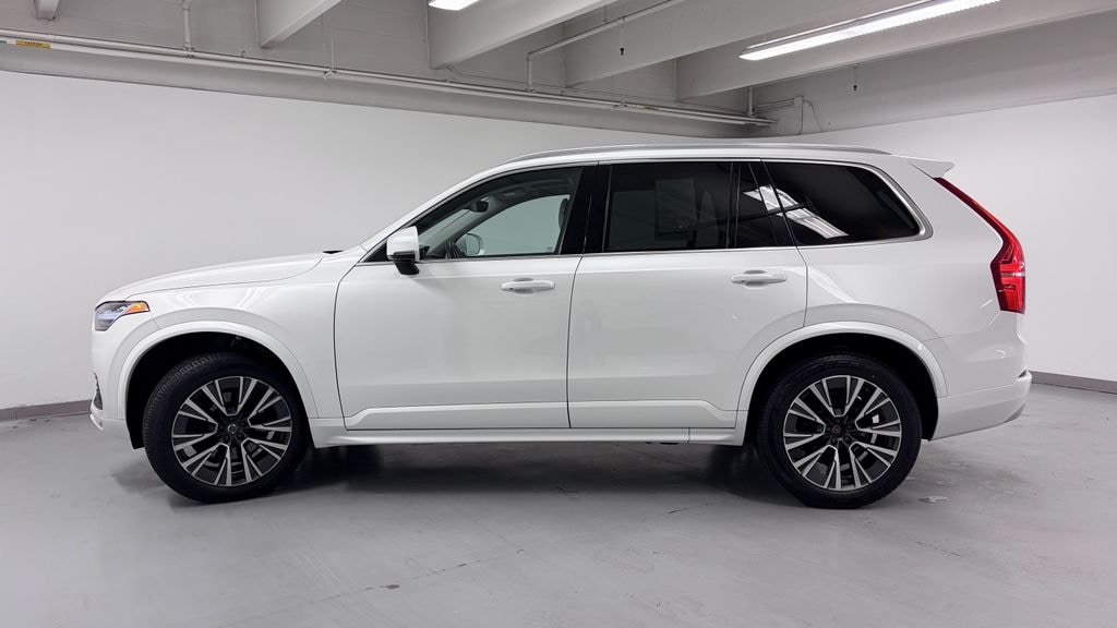 Used 2020 Volvo XC90 T5 Momentum SUV