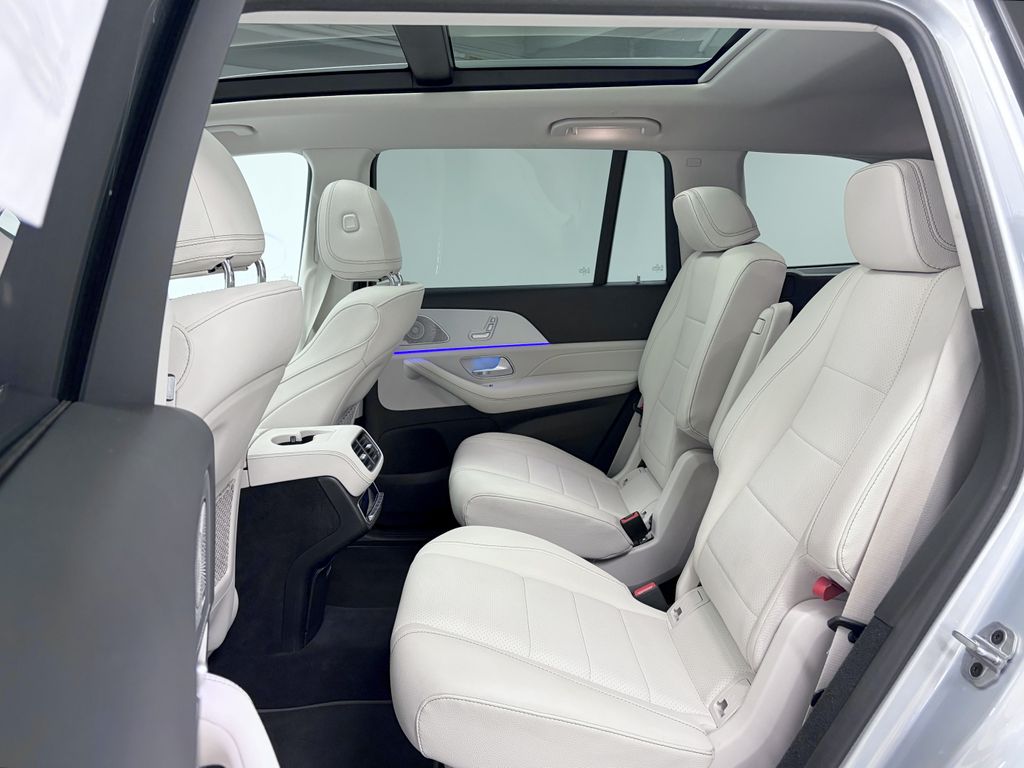2024 Mercedes-Benz GLS Base - Photo 17