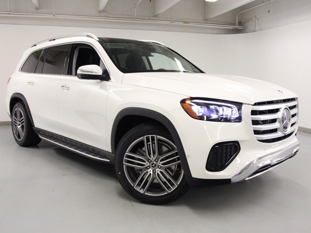 2026 Mercedes-Benz GLS Base