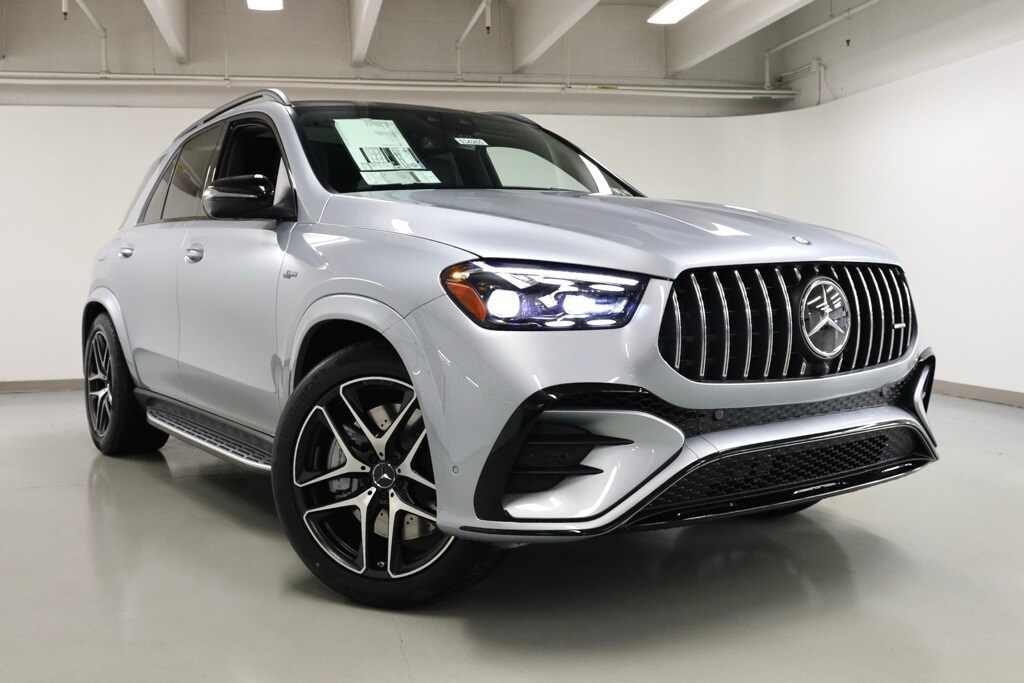 2025 Mercedes Benz GLE AMG 53 photo 3