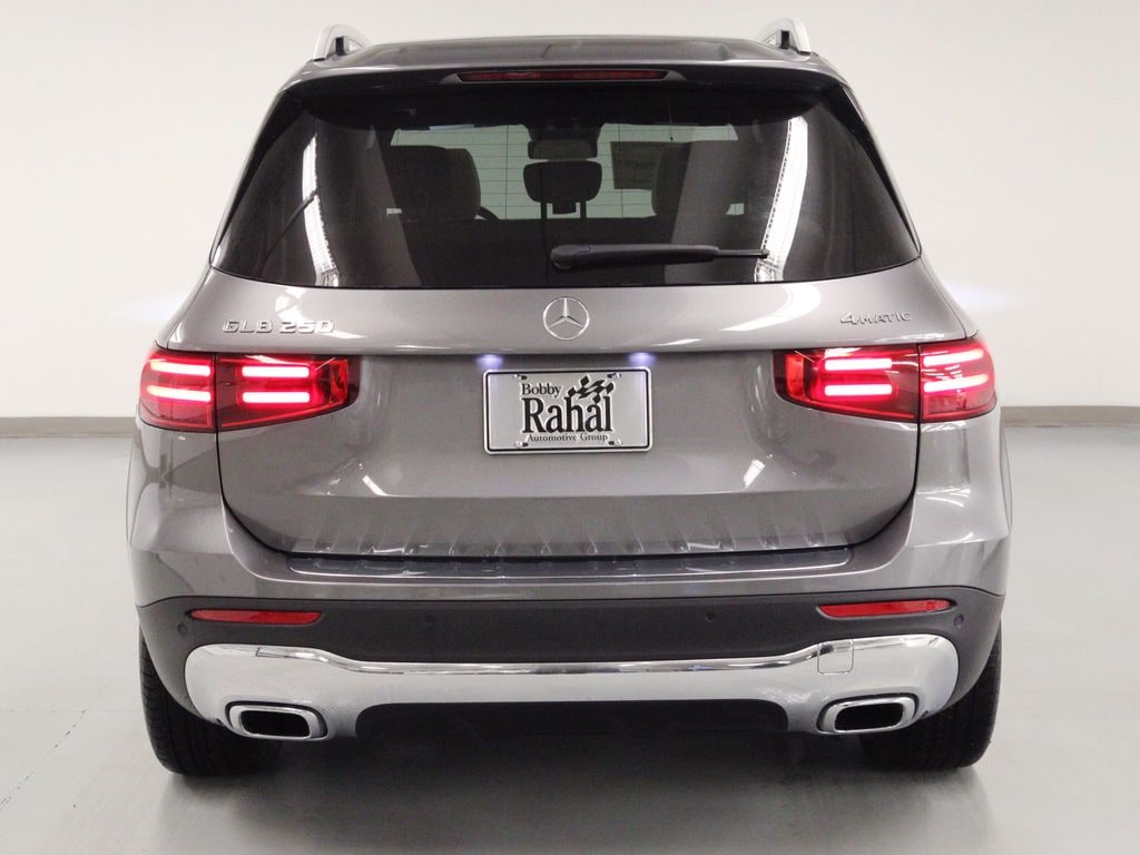 New 2026 Mercedes-Benz GLB 250 SUV
