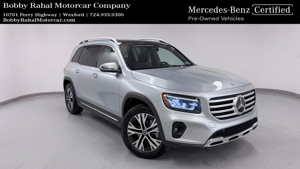 2025 Mercedes-Benz GLB GLB 250 4MATIC's photo