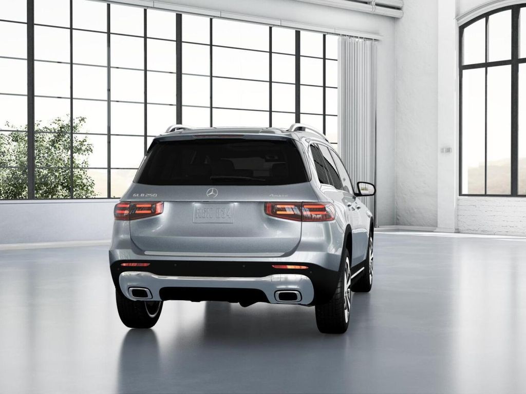 2026 Mercedes-Benz GLB GLB 250 - Photo 23