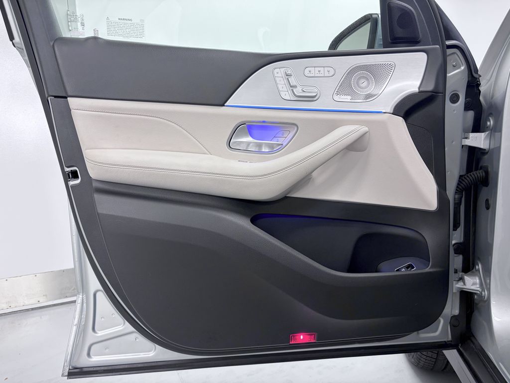 2024 Mercedes-Benz GLS Base - Photo 16