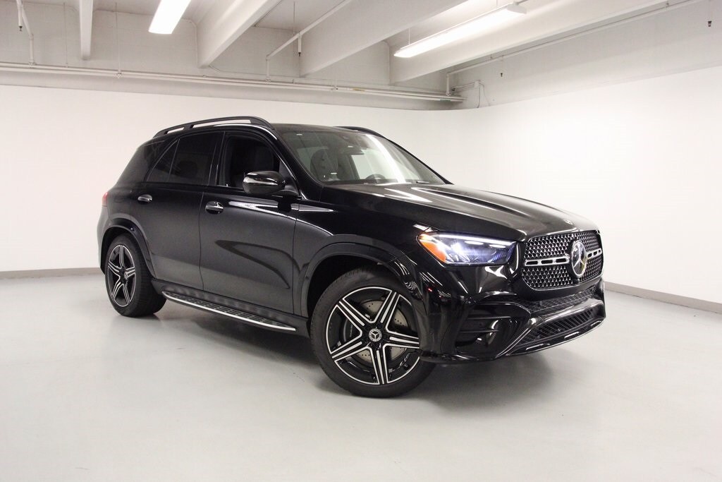 2026 Mercedes Benz GLE 450 4MATIC photo 2