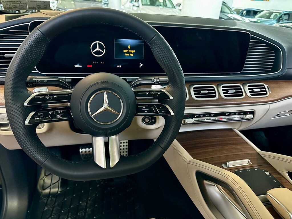 New 2026 Mercedes-Benz GLS 450 SUV