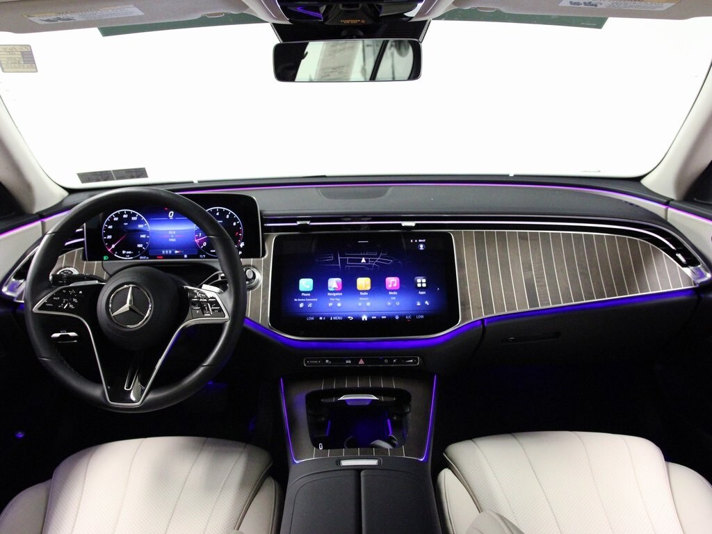 2025 Mercedes Benz E 350 Sedan photo 2