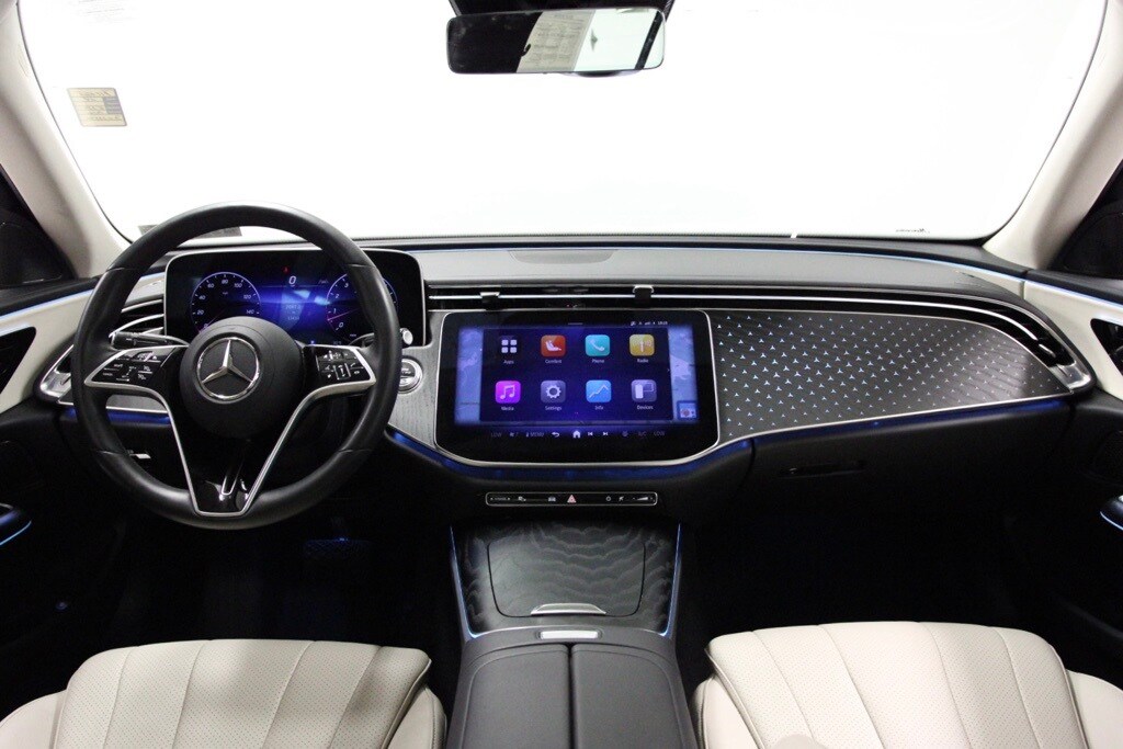 2024 Mercedes Benz E 350 photo 2