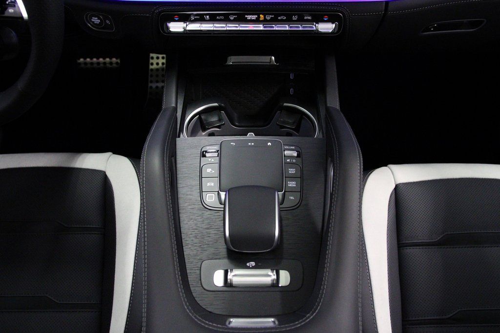 2026 Mercedes-Benz GLE AMG GLE63 S - Photo 11