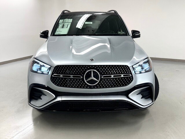 2025 Mercedes Benz GLE 580 photo 2