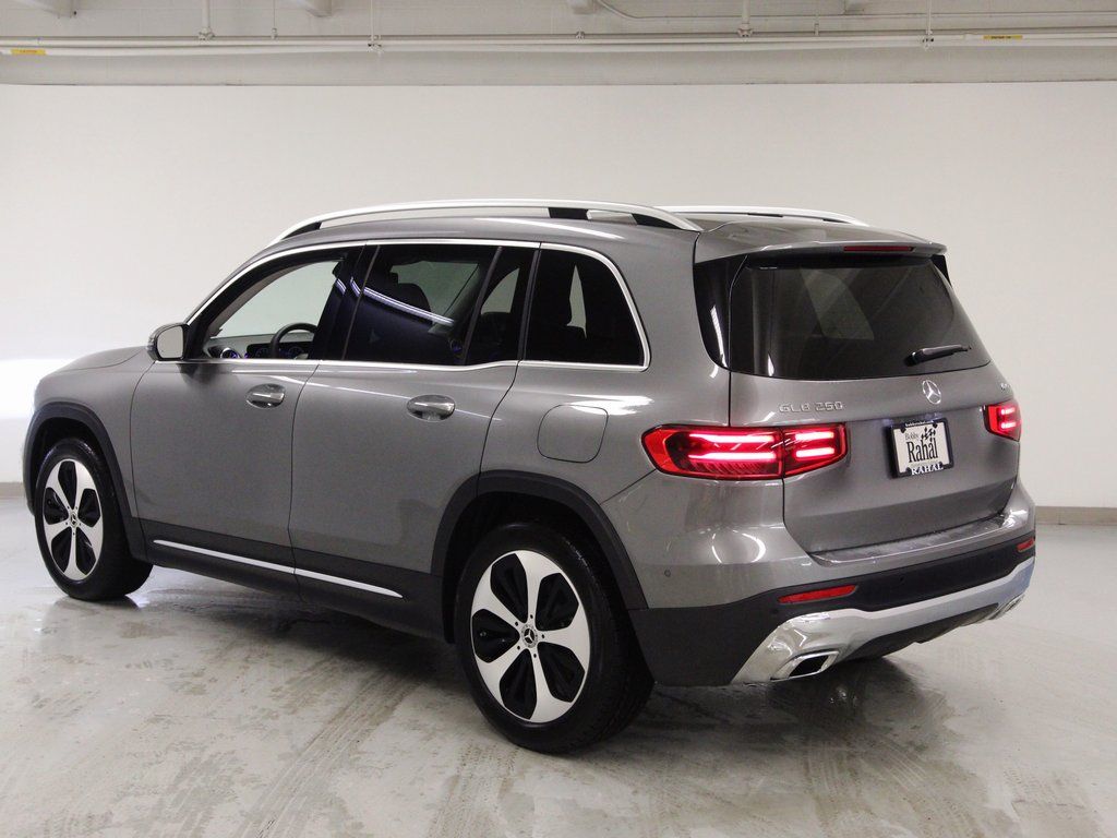 2026 Mercedes-Benz GLB GLB 250 - Photo 6