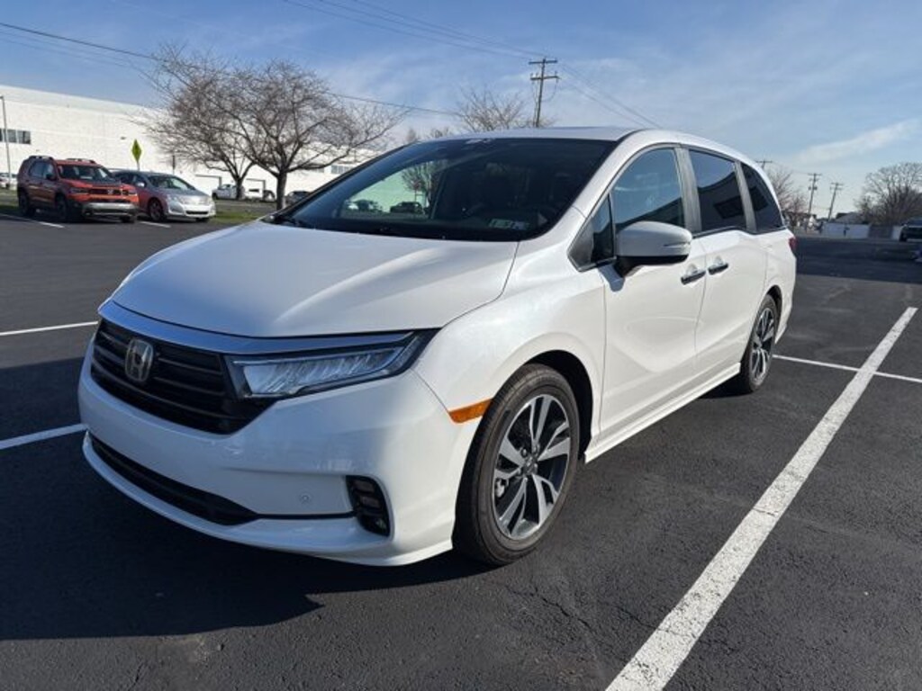 Certified 2024 Honda Odyssey Touring Certified Minivan/Van