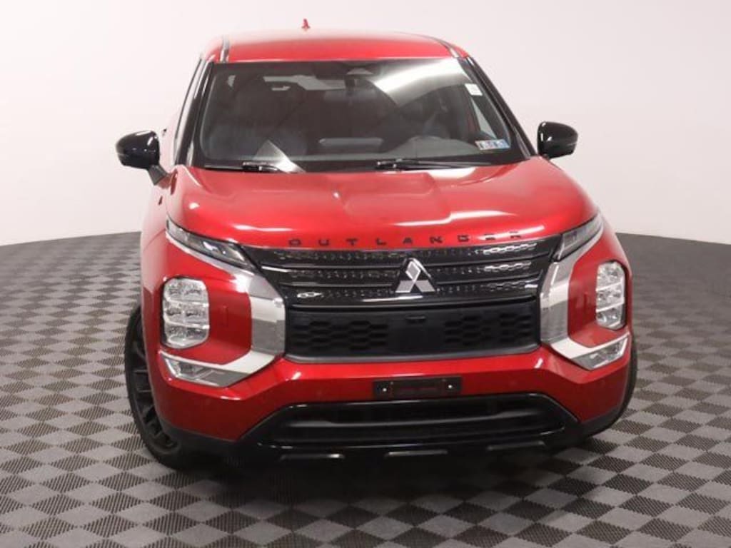 Used 2023 Mitsubishi Outlander SE Black Edition SUV