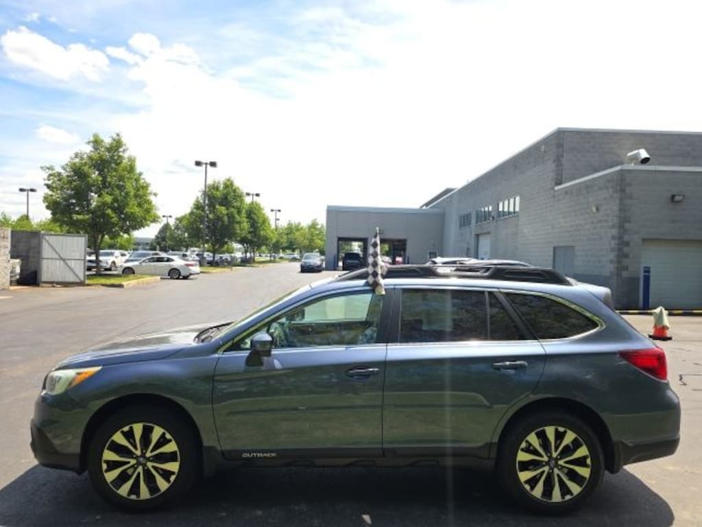 Used 2016 Subaru Outback 2.5i SUV