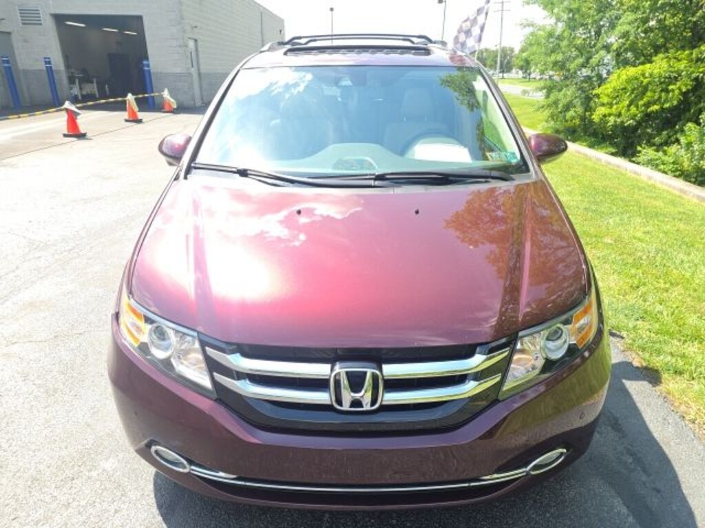 Used 2014 Honda Odyssey Touring Minivan/Van