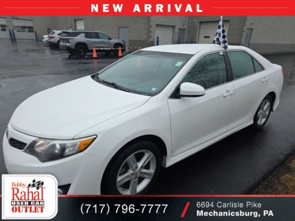 Used 2014 Toyota Camry L Sedan