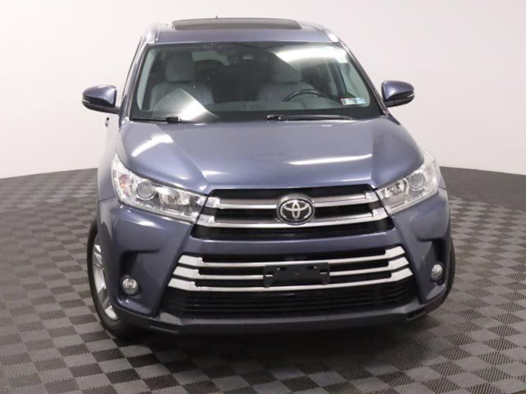 Used 2018 Toyota Highlander Limited SUV