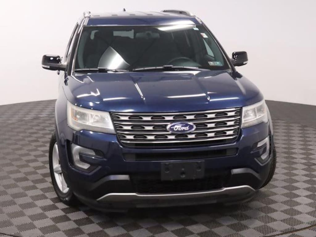 Used 2017 Ford Explorer XLT SUV