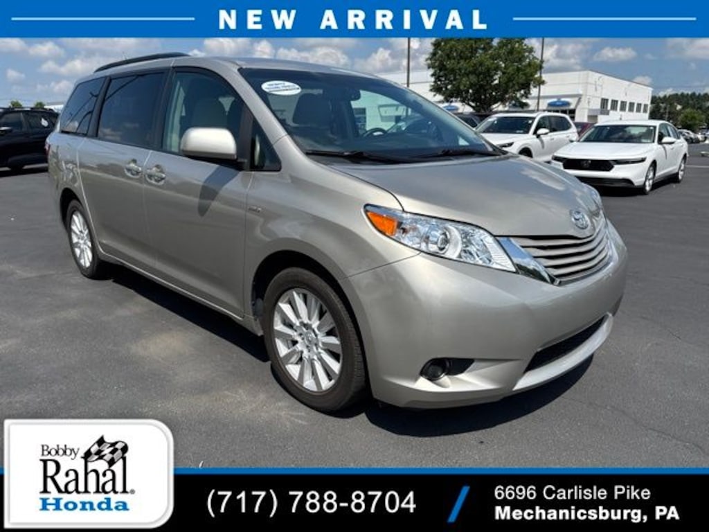 Used 2017 Toyota Sienna LE 7 Passenger Minivan/Van