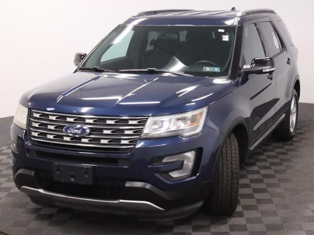 Used 2017 Ford Explorer XLT SUV