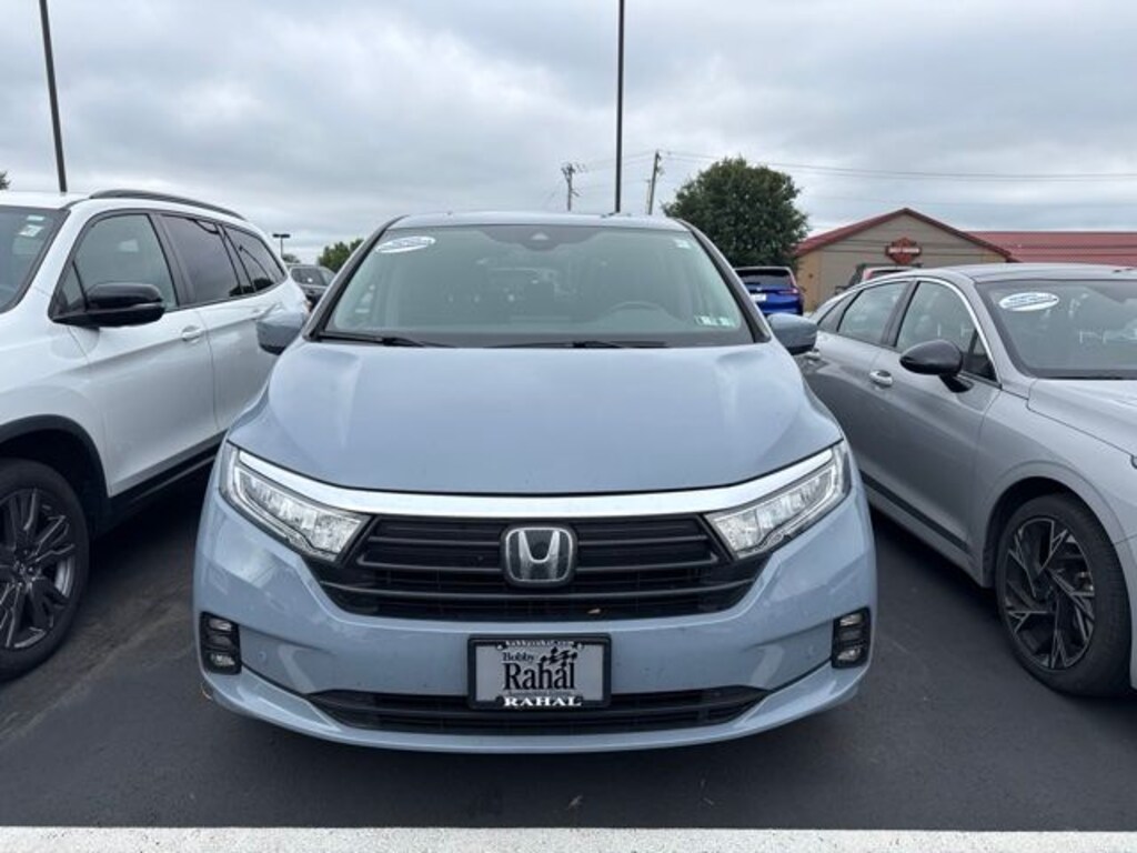 Certified 2023 Honda Odyssey Elite Minivan/Van