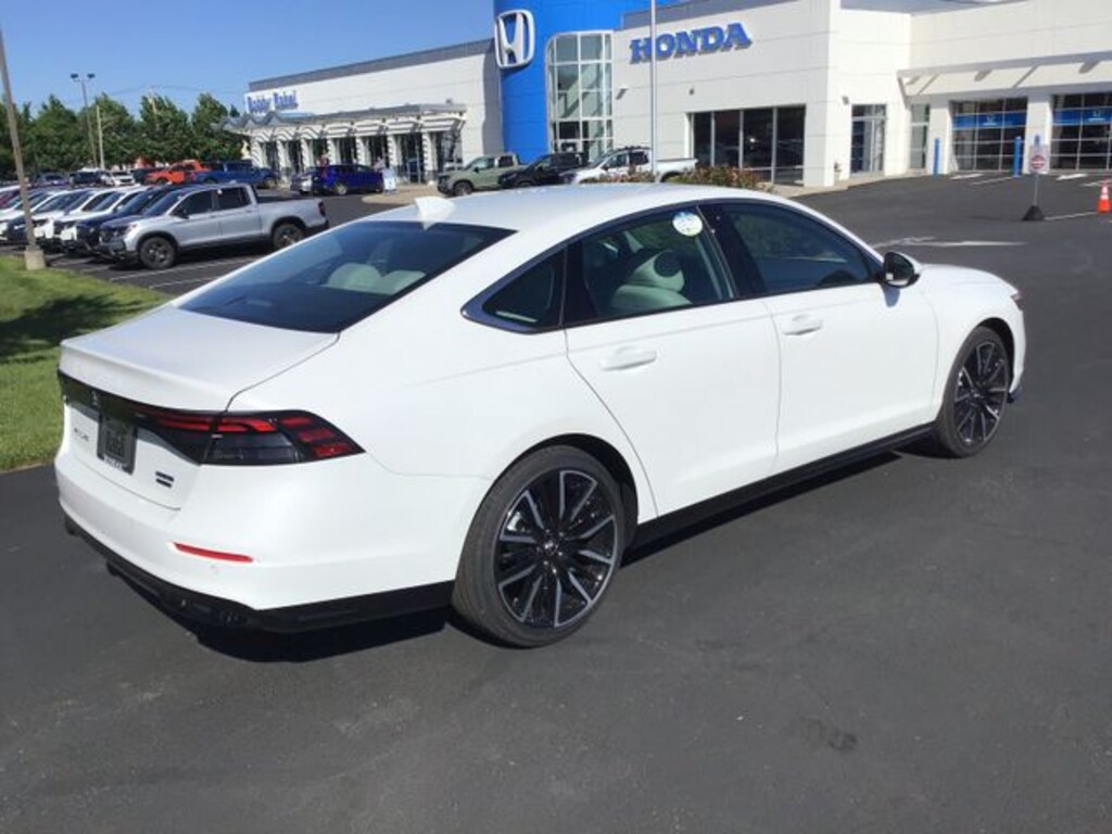 New 2026 Honda Accord Hybrid Touring Sedan