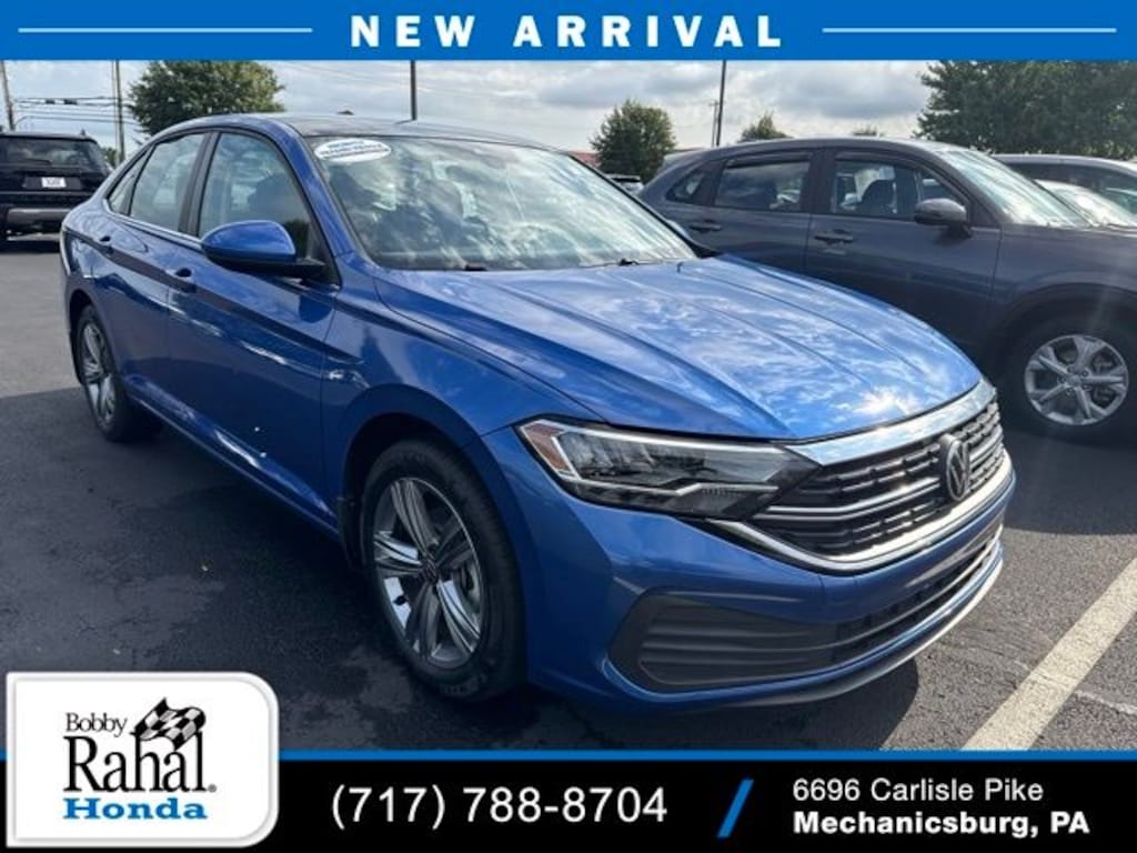 Used 2024 Volkswagen Jetta 1.5T SE Sedan
