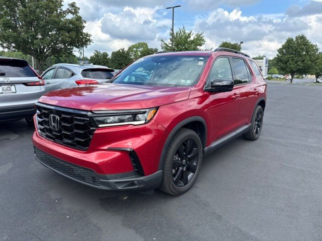 Certified 2025 Honda Pilot Black Edition Certified SUV