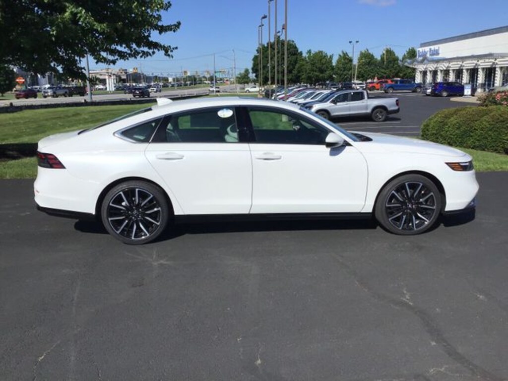New 2026 Honda Accord Hybrid Touring Sedan