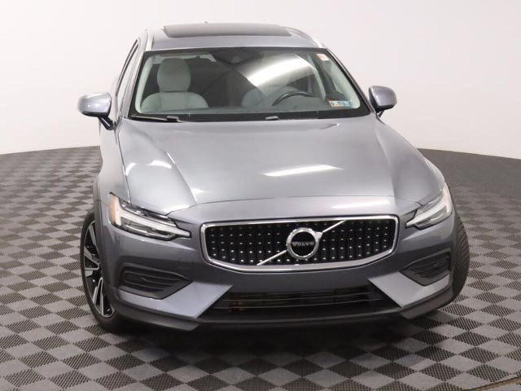 Used 2020 Volvo V60 Cross Country T5 Wagon