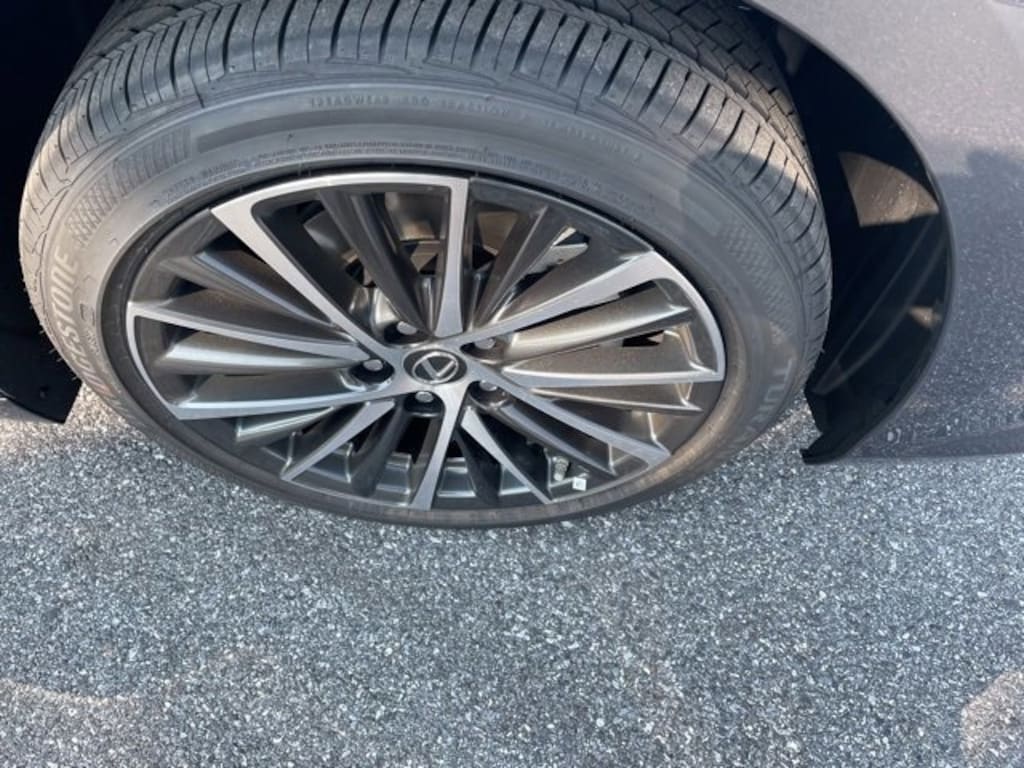 New 2025 Lexus ES 350  SEDAN