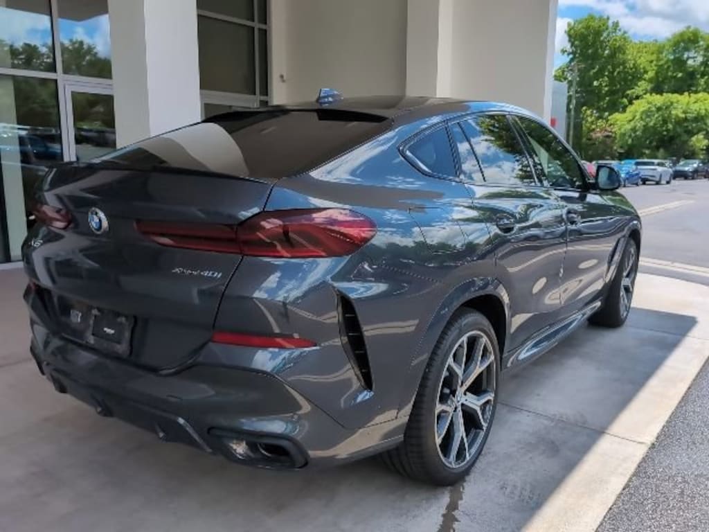 New 2022 BMW X6 xDrive40i