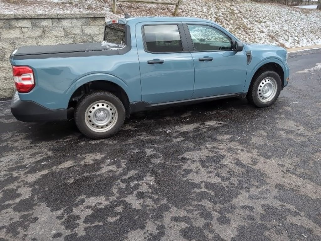 Used 2022 Ford Maverick XL