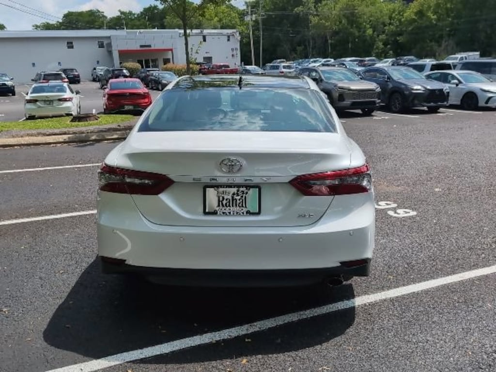 Used 2021 Toyota Camry XLE