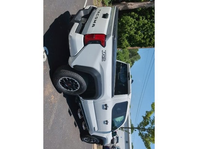 2024 Toyota Tacoma TRD Off Road - Photo 32