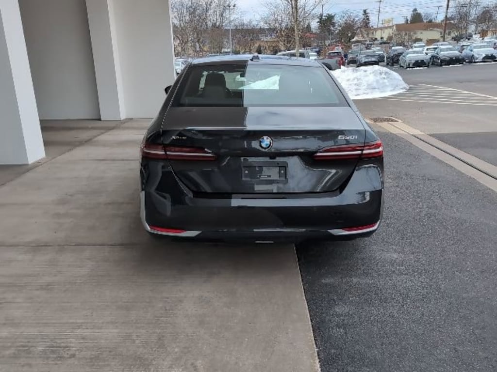 Used 2026 BMW 5 Series 530i xDrive