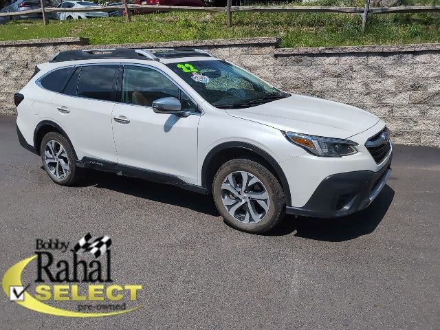 2022 Subaru Outback Touring's photo