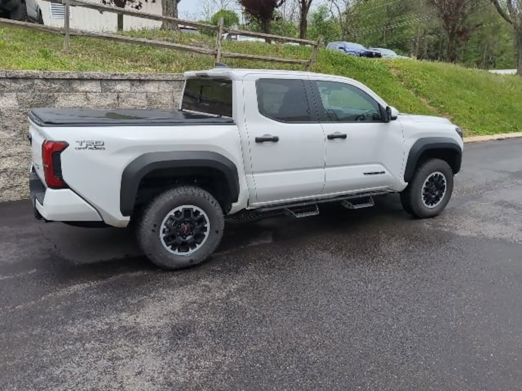 Used 2024 Toyota Tacoma 4WD TRD Off Road