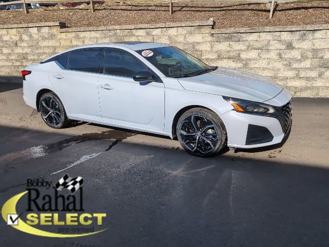 2024 Nissan Altima SR