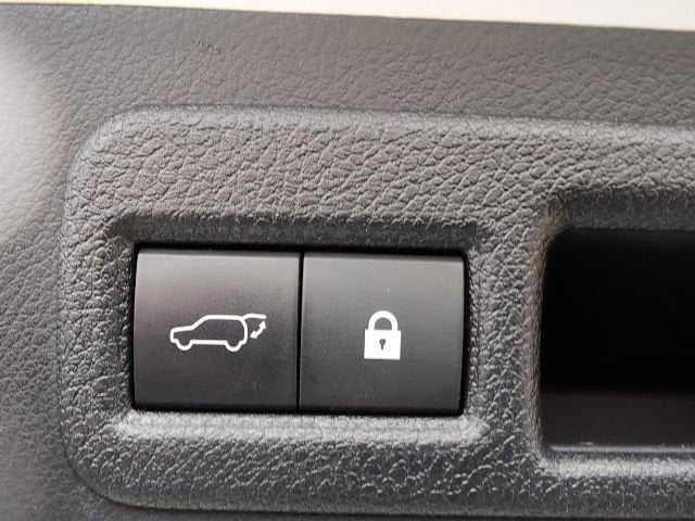 2020 Lexus NX Hybrid 300h - Photo 29
