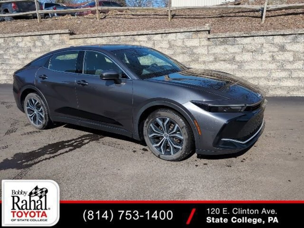 Used 2023 Toyota Crown XLE