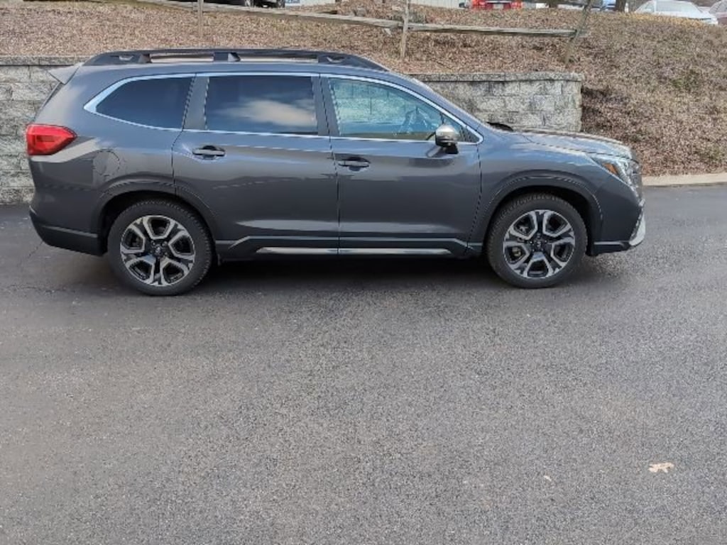Used 2023 Subaru Ascent Limited
