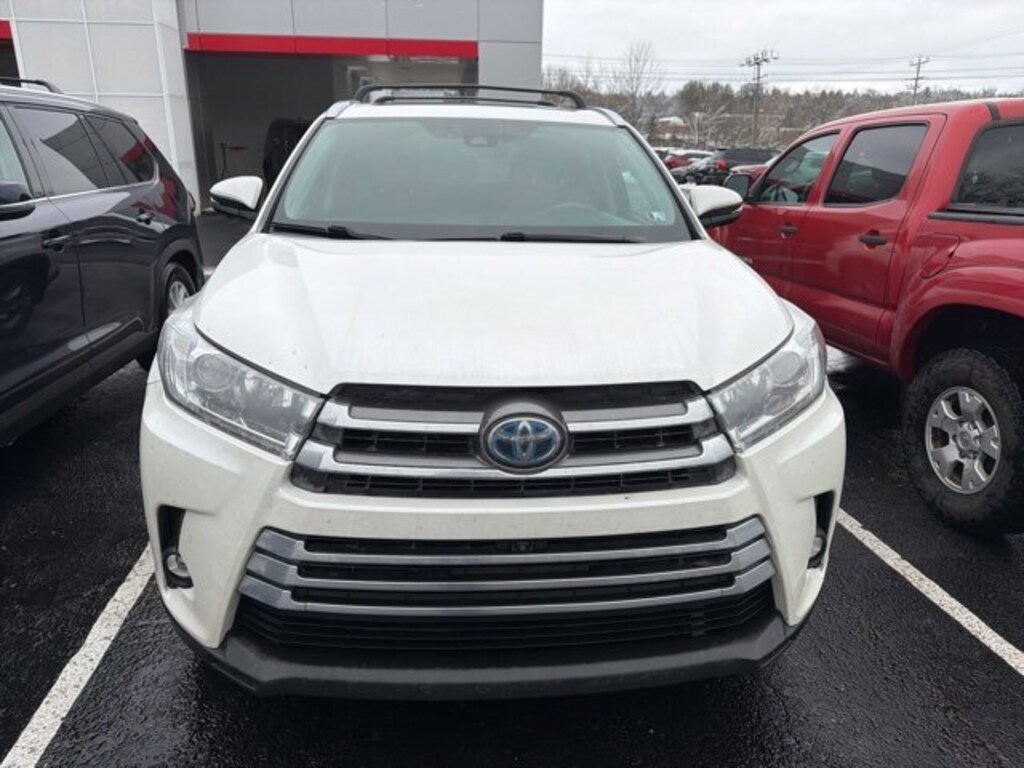 Used 2019 Toyota Highlander Limited Platinum