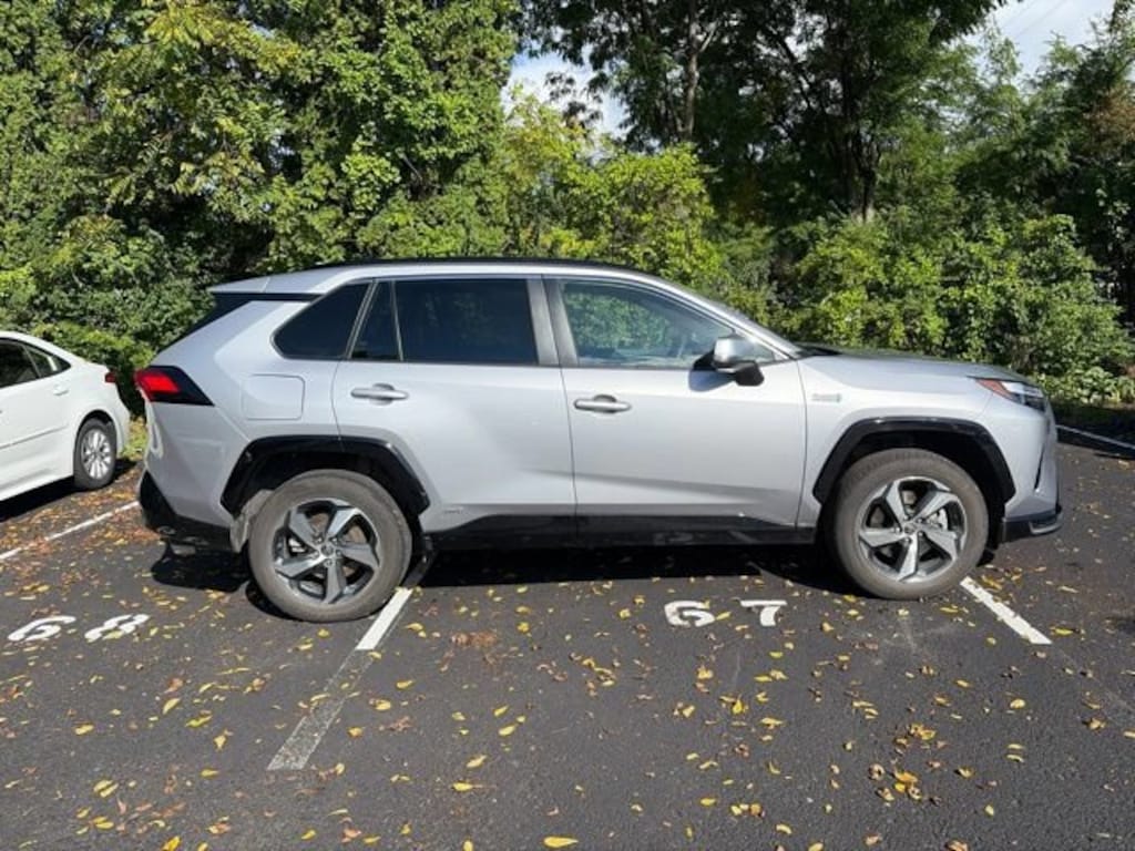 Used 2024 Toyota RAV4 Prime SE